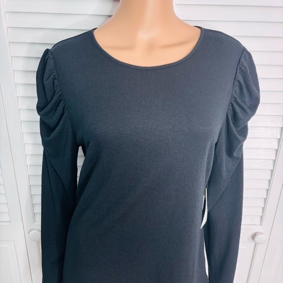 New STELLA & DOT Black Ruched Puff Sleeve Sweater Size Large - Picture 2 of 10